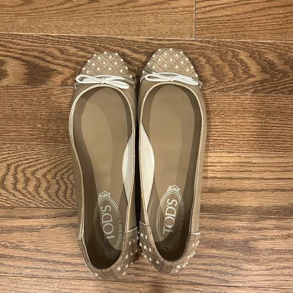 Tod’s beige flats - Picture 5 of 8